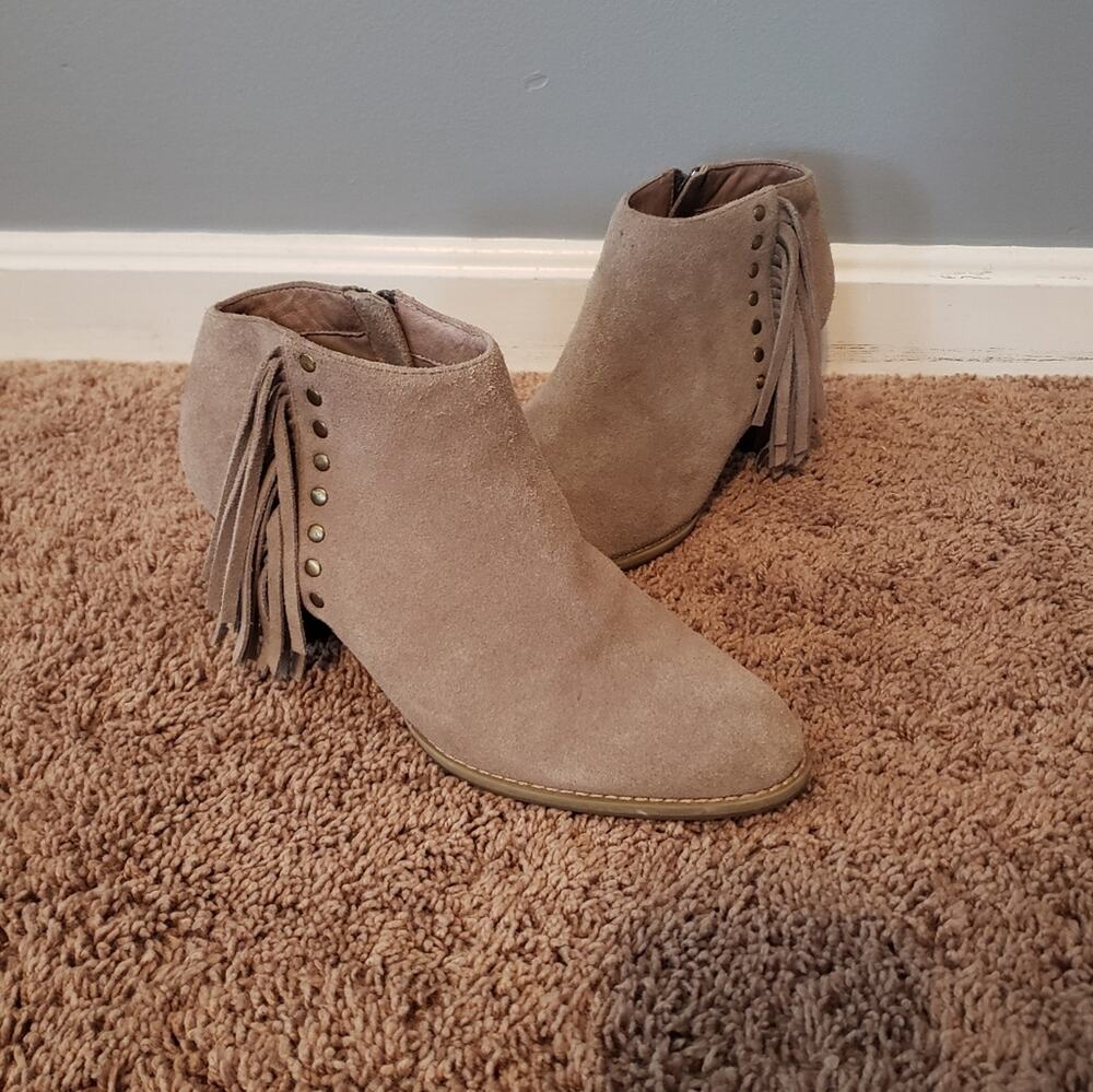 Vionic faros fringe boot heeled suede arch support comfort shoe womens 10